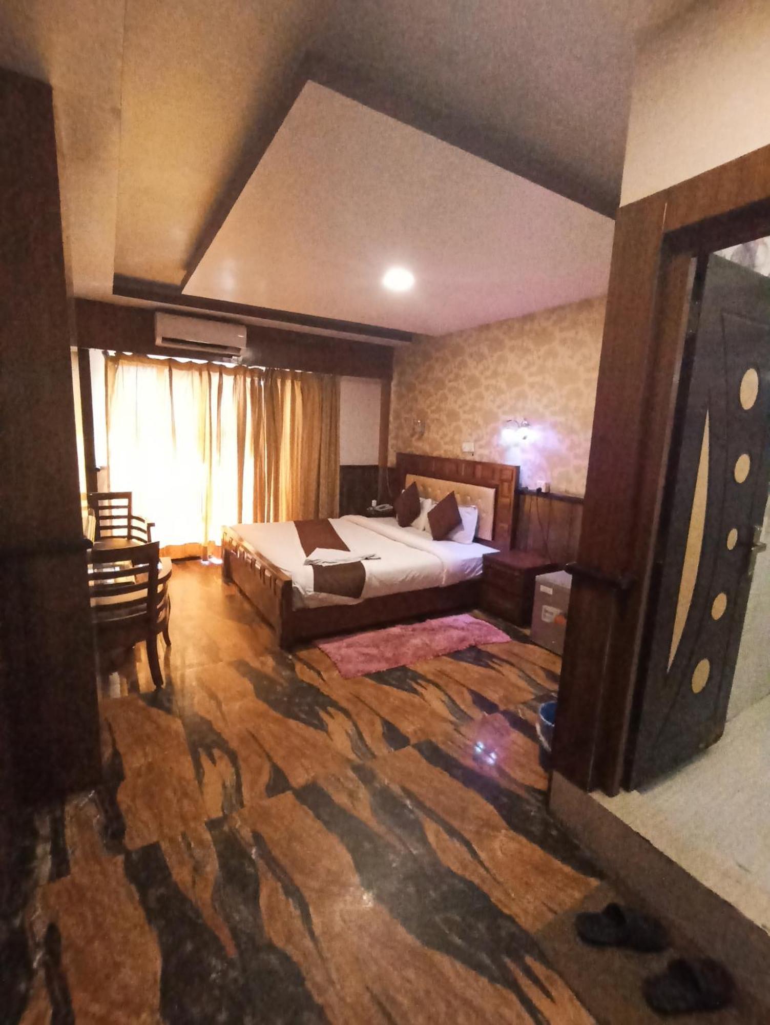 Hotel Prakash International Hetauda Стая снимка